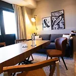 Mercure Tour Eiffel Pont Mirabeau Parigi