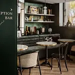 Hotel Mercure Tour Eiffel Pont Mirabeau Parigi