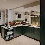 Mercure Paris Tour Eiffel Pont Mirabeau