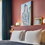 Hotel Mercure Tour Eiffel Pont Mirabeau