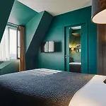 Mercure Tour Eiffel Pont Mirabeau Hotel 4*