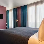Hotel Mercure Tour Eiffel Pont Mirabeau Parigi