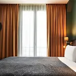 Mercure Tour Eiffel Pont Mirabeau 4*
