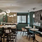 Mercure Tour Eiffel Pont Mirabeau 4* Parigi