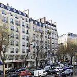 Mercure Tour Eiffel Pont Mirabeau Parigi