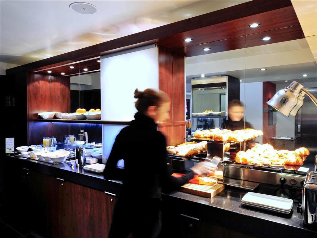 Mercure Tour Eiffel Pont Mirabeau Hotel Parigi