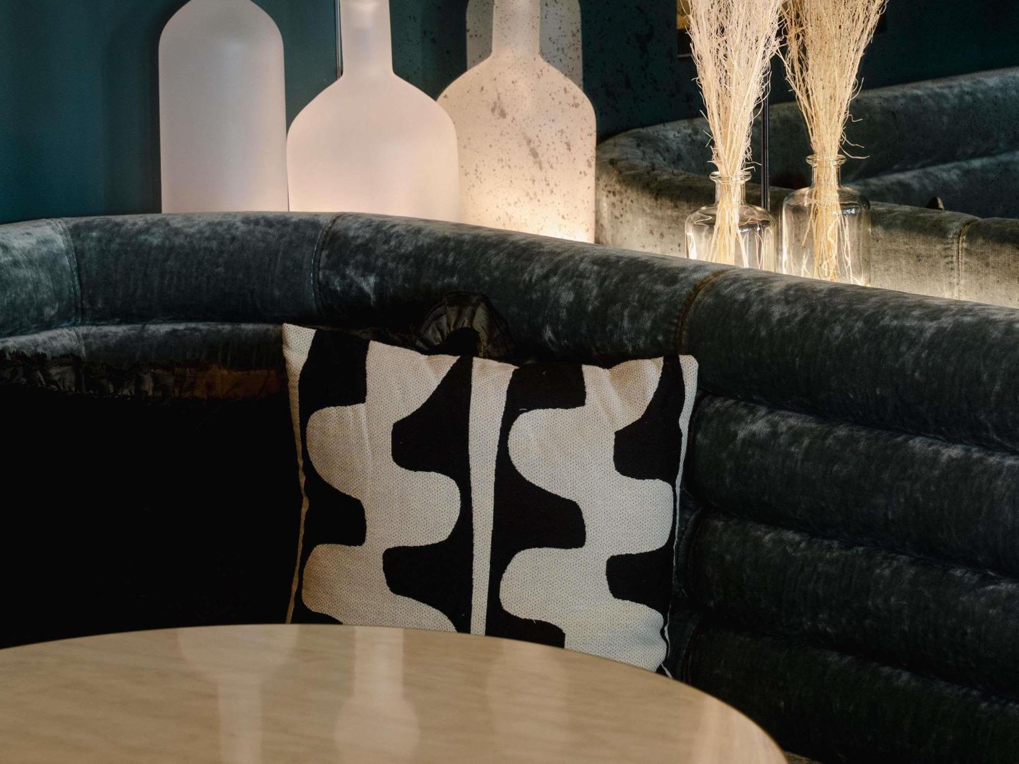 Hotel Mercure Tour Eiffel Pont Mirabeau Paris