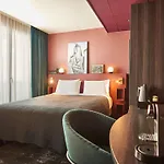 Mercure Paris Tour Eiffel Pont Mirabeau