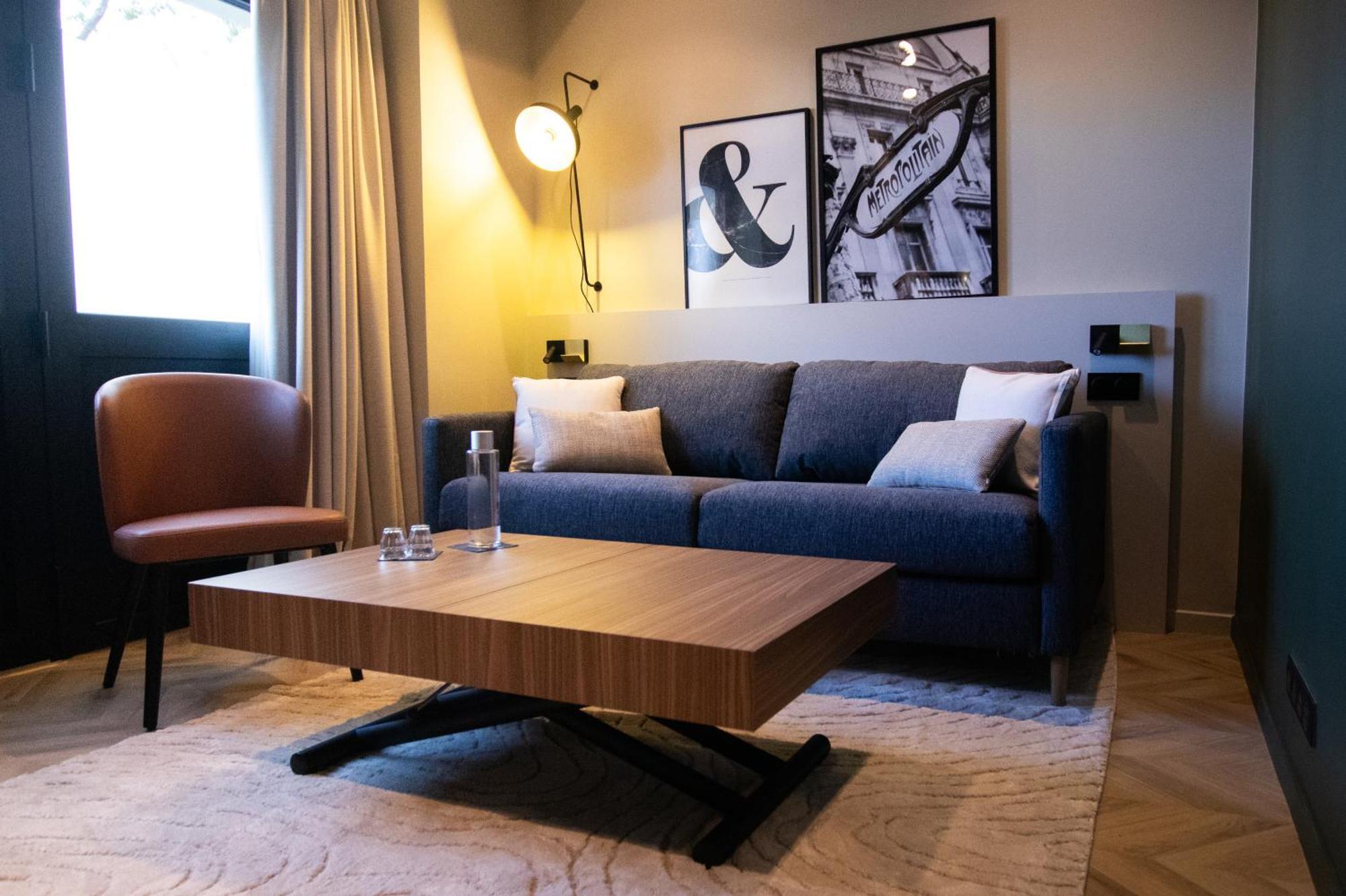 Hotel Mercure Tour Eiffel Pont Mirabeau Parigi