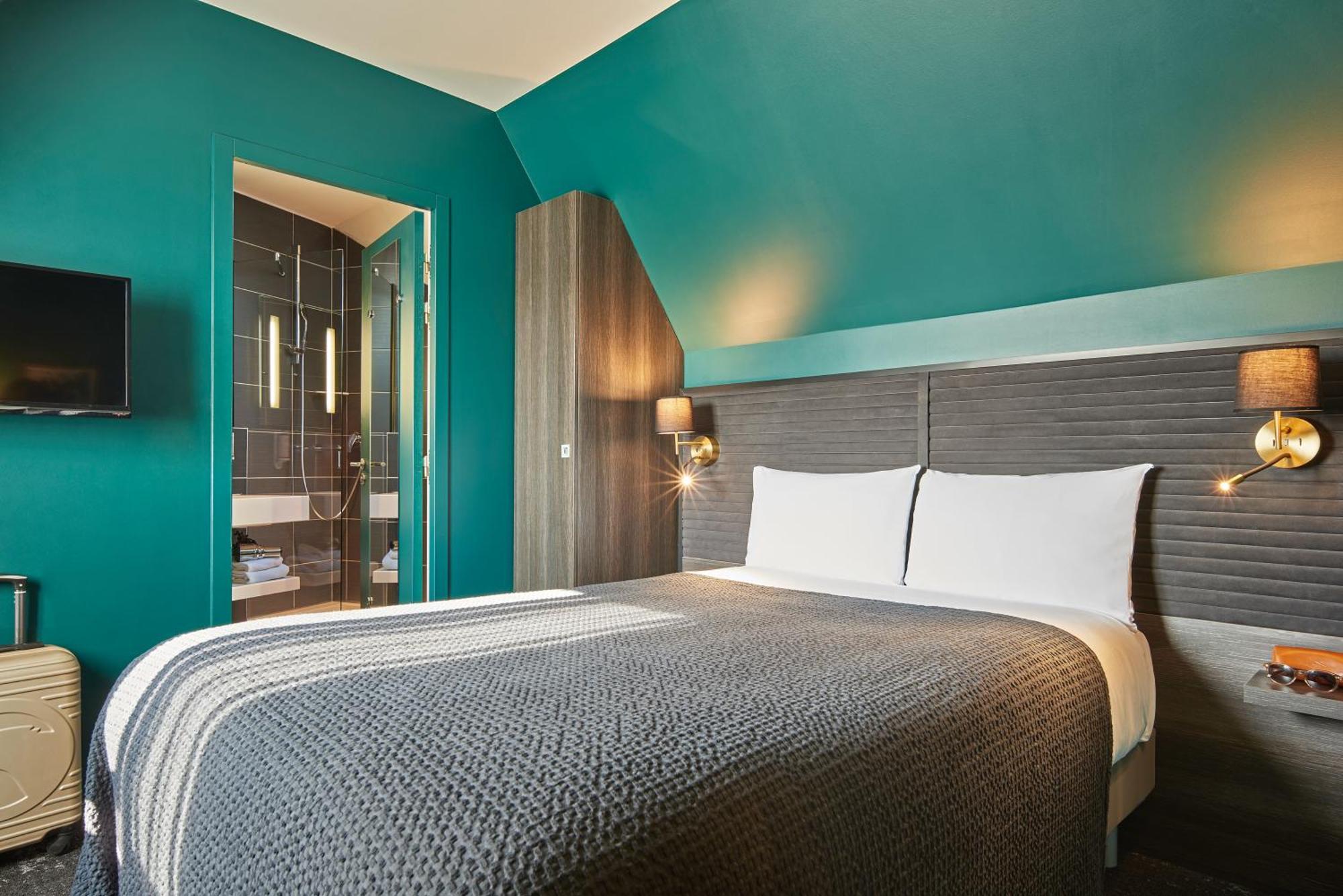 Mercure Tour Eiffel Pont Mirabeau